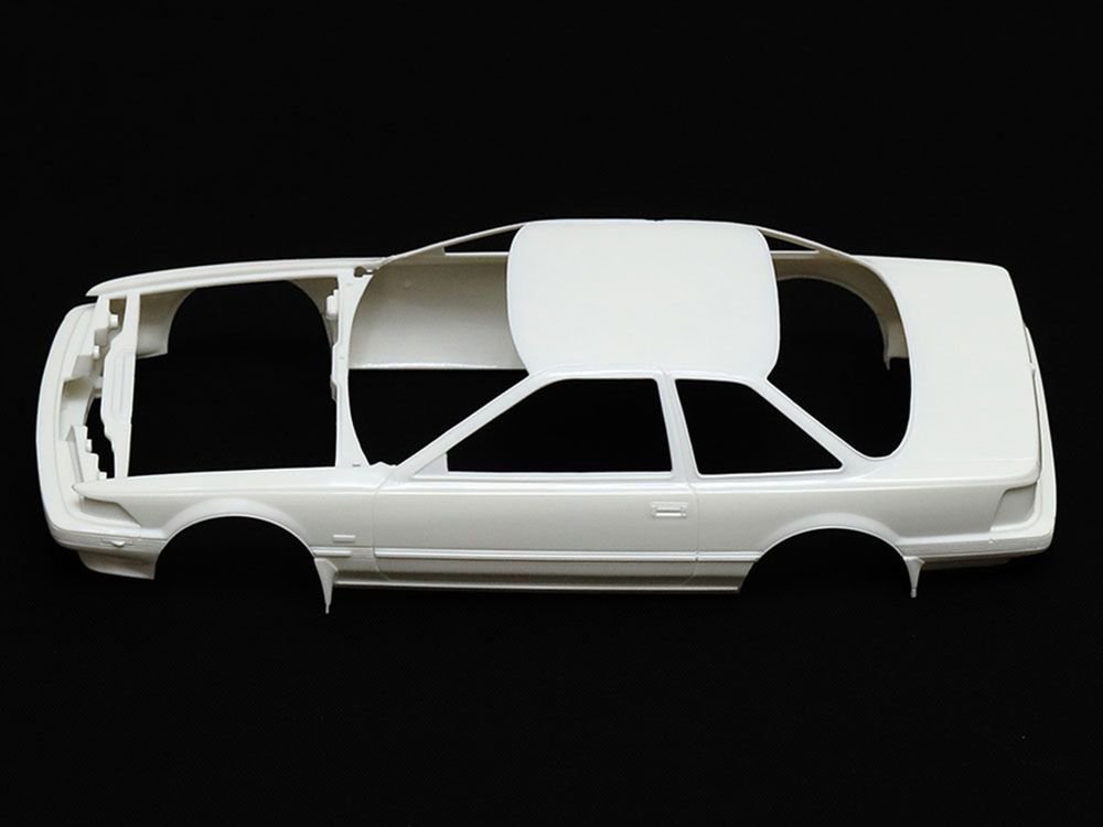 Model Kit Toyota Soarer 3.0 GT RHD (Right Hand Drive) 1/24 Scale Model by Tamiya view 5
