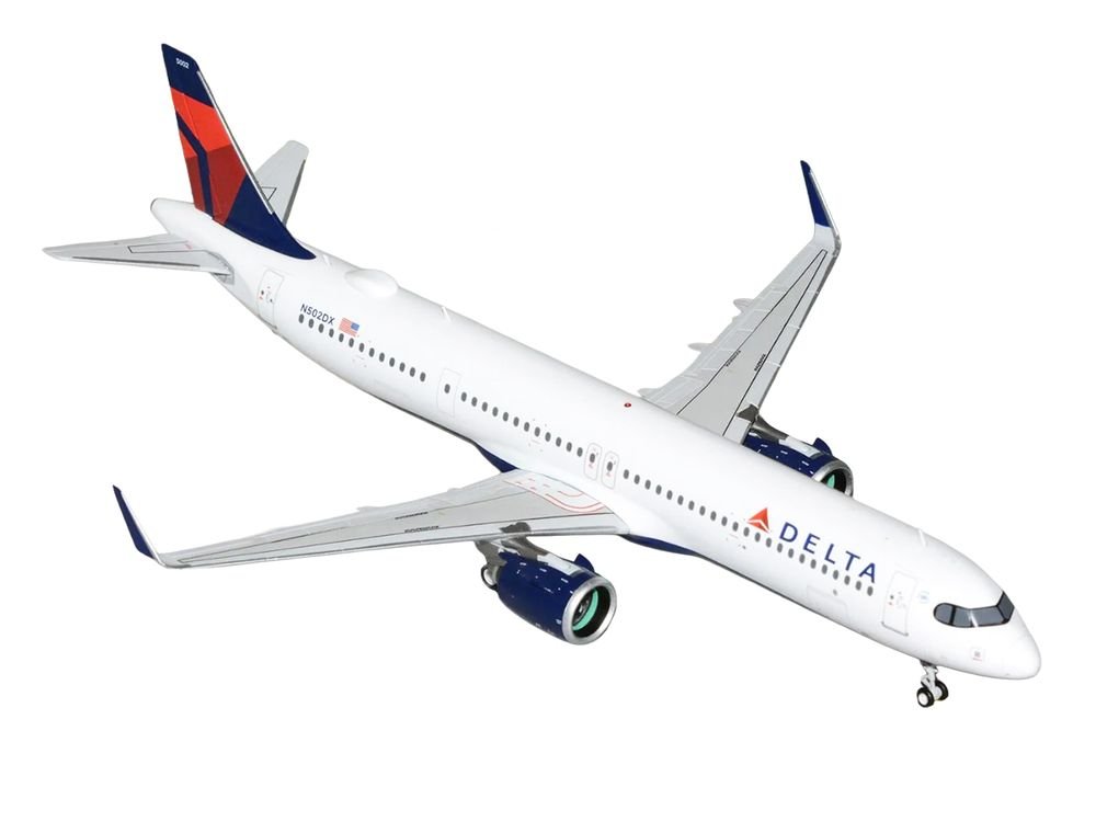 Airbus A321neo Commercial Aircraft "Delta Air Lines" (N502DX) White with Blue and Red Tail "Gemini 200" 1/200 Diecast Model Airplane by GeminiJets view 2