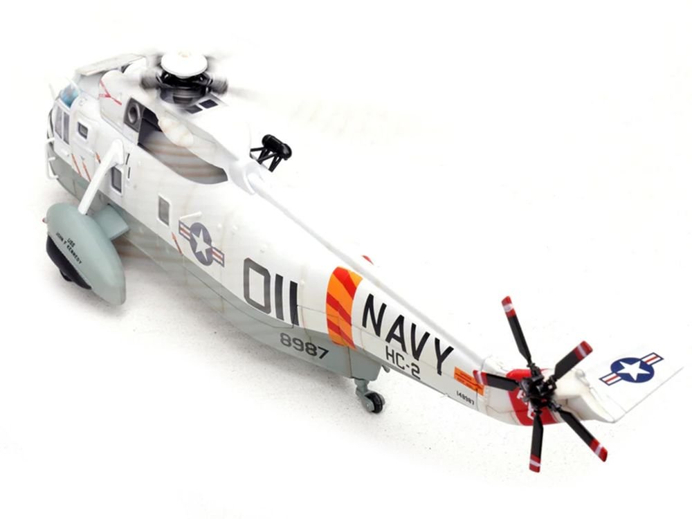 Sikorsky SH-3G Sea King Helicopter "148987/AB 011 Helicopter Combat Support Squadron 2 Fleet Angels USS John F Kennedy (CVA-67)" (1970s) United States Navy 1/72 Diecast Model by Legion view 3