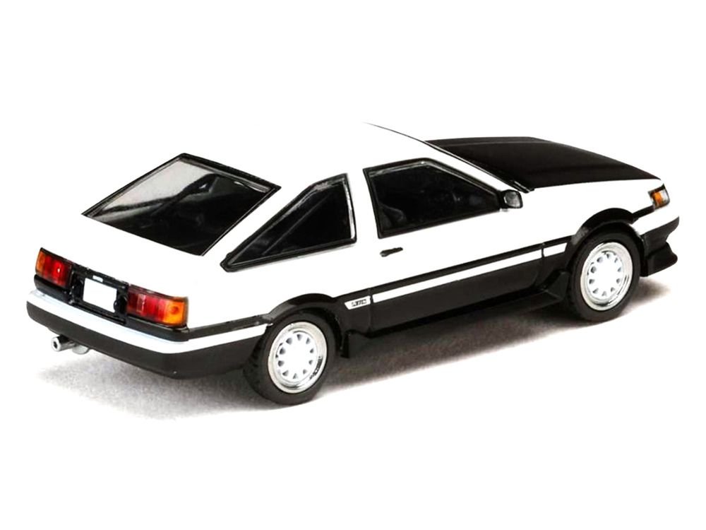 Toyota Corolla Levin (AE86) RHD (Right Hand Drive) White with Carbon Hood "Initial D" (1995-2013) Manga "Diorama Set Series" 1/64 Diecast Model Car by Hobby Japan view 2
