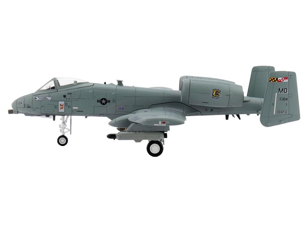Fairchild Republic A-10C Thunderbolt II Attack Aircraft "80-0283 Maryland Farewell 104 FS Maryland ANG" (2025) United States Air Force "Air Power Series" 1/72 Diecast Model by Hobby Master view 2