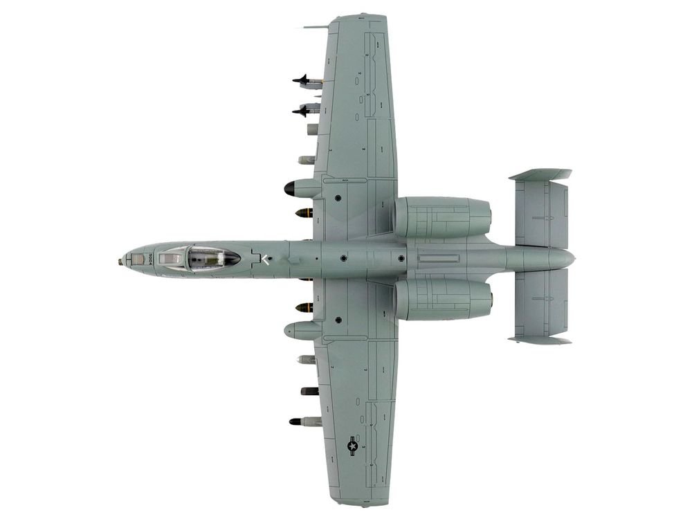 Fairchild Republic A-10C Thunderbolt II Attack Aircraft "80-0283 Maryland Farewell 104 FS Maryland ANG" (2025) United States Air Force "Air Power Series" 1/72 Diecast Model by Hobby Master view 3