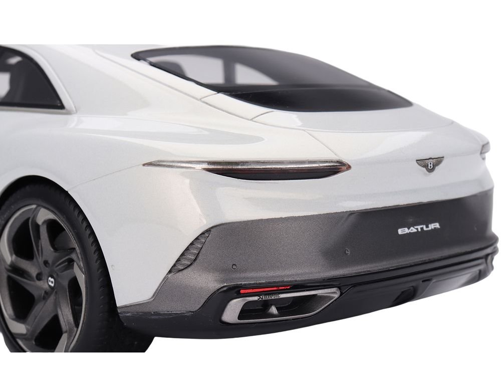 Bentley Batur Bonneville Pearl White Metallic 1/18 Model Car by Top Speed view 4