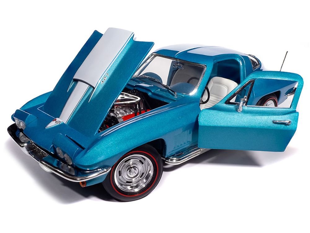 1967 Chevrolet Corvette Stingray Light Blue Metallic with White Hood Stripe "American Muscle" Series 1/18 Diecast Model Car by Auto World view 2