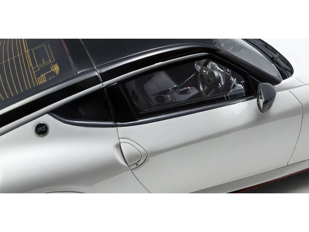 Nissan Fairlady Z NISMO RHD (Right Hand Drive) White with Black Top 1/18 Model Car by Kyosho view 2