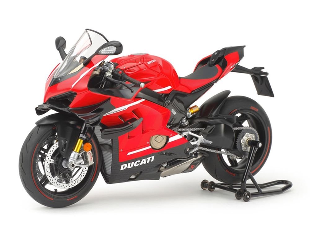 Model Kit Ducati Superleggera V4 Motorcycle 1/12 Scale Model by Tamiya view 2