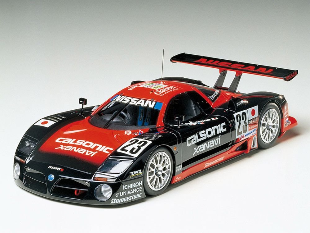 Model Kit Nissan R390 GT1 "24 Hours of Le Mans" (1997) 1/24 Scale Model by Tamiya view 2