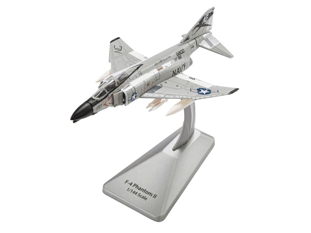 McDonnell Douglas F-4 Phantom II Aircraft "VF-96 Fighting Falcons Showtime 100 Lieutenant Randy Cunningham USS Constellation Vietnam" (1972) United States Navy "Collector Series" 1/144 Diecast Model by Air Force 1 view 5