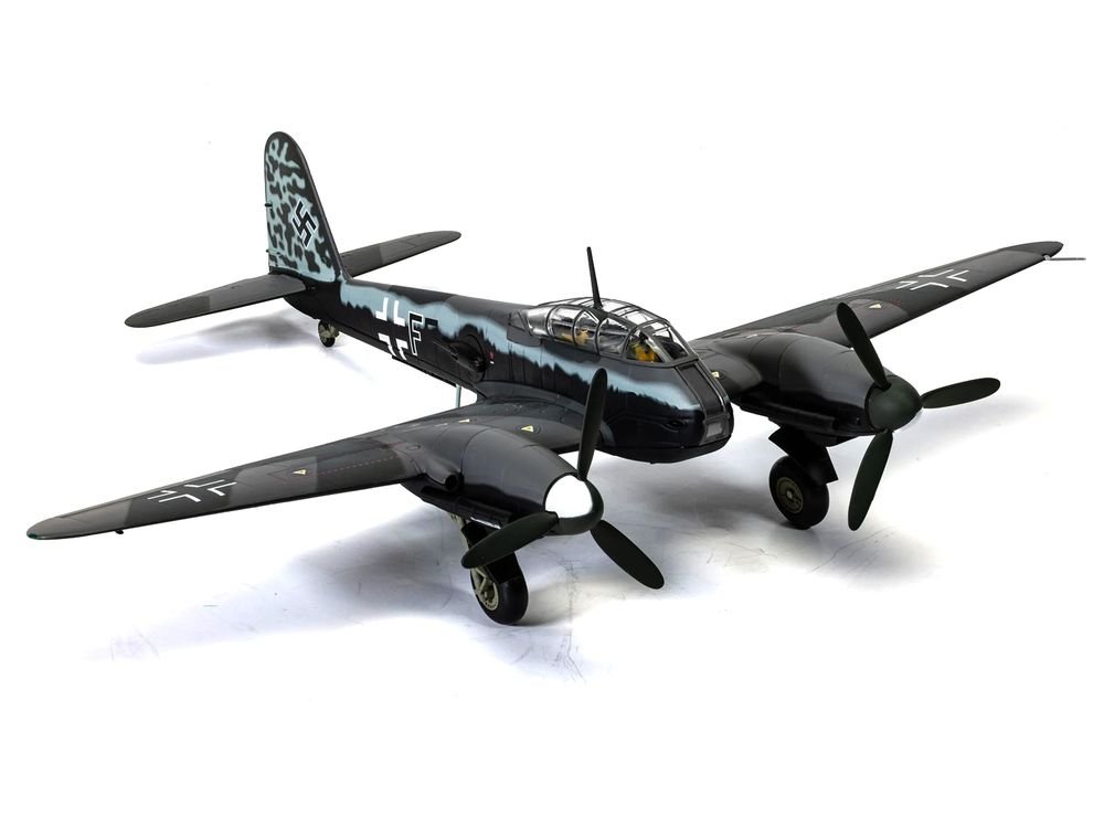 Messerschmitt Me 410A-1 Aircraft "U5+FE Lt. Rudolf Abrahamczik 14./KG.2 Laon-Athies Airfield France" (1943) German Luftwaffe "The Aviation Archive" Series 1/72 Diecast Model Car by Corgi view 3