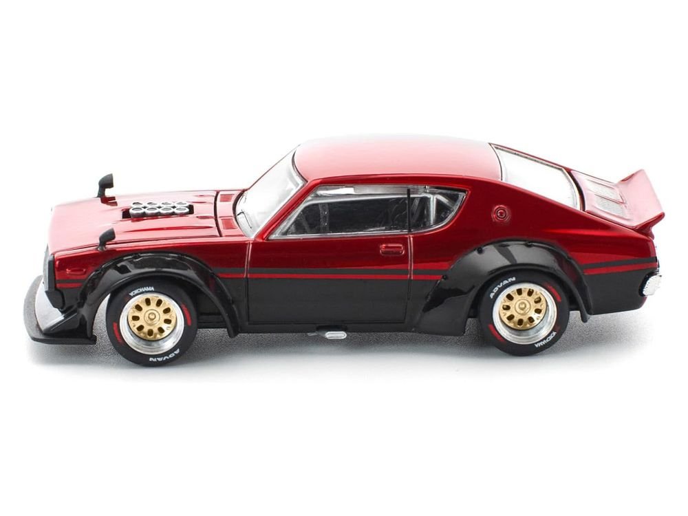Skyline KPGC110 "Kenmeri" RHD (Right Hand Drive) Red Metallic and Black 1/64 Diecast Model Car by Pop Race view 3