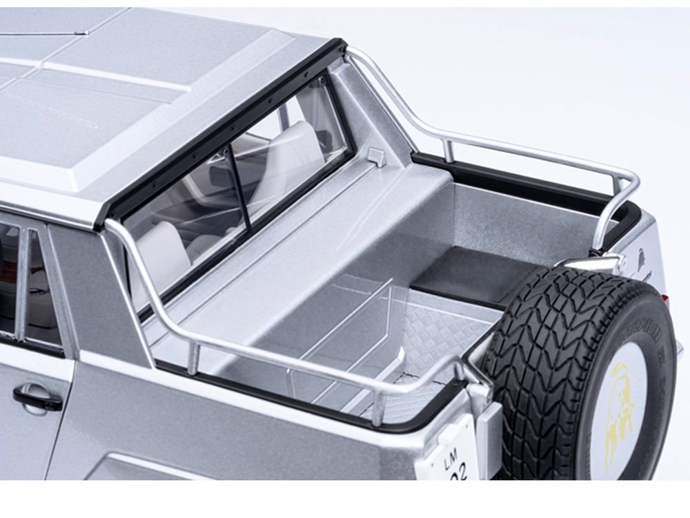 Lamborghini LM002 Argento Silver Metallic with White Interior 1/18 Model Car by Autoart view 5