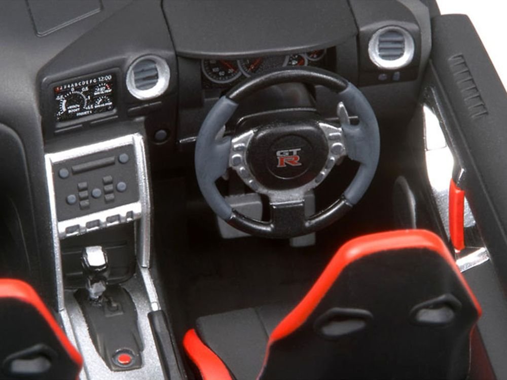 Model Kit Nissan GT-R (R35) 1/24 Scale Model by Tamiya view 4