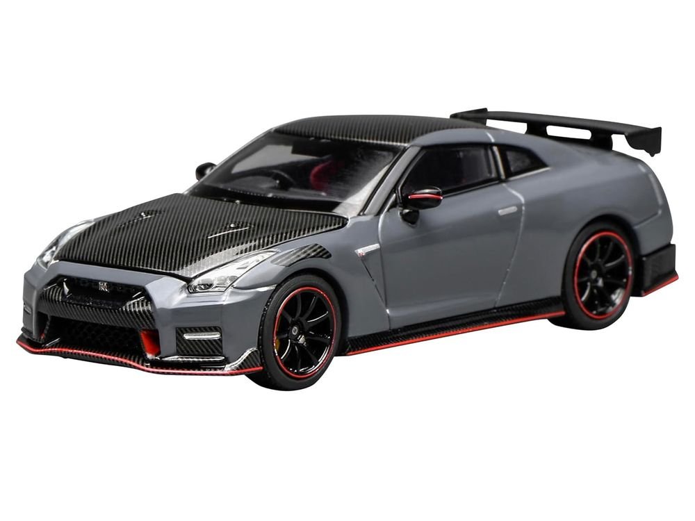 2022 Nissan GT-R Nismo (R35) RHD (Right Hand Drive) Stealth Gray with Carbon Hood and Top "Senior 64" Series 1/64 Diecast Model Car by MotorHelix view 2