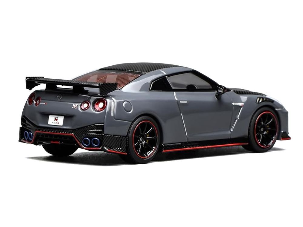 2022 Nissan GT-R Nismo (R35) RHD (Right Hand Drive) Stealth Gray with Carbon Hood and Top "Senior 64" Series 1/64 Diecast Model Car by MotorHelix view 5