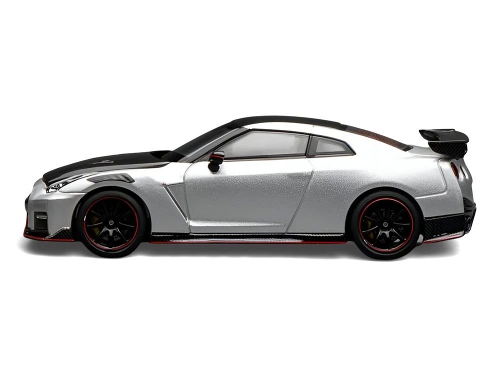 2022 Nissan GT-R Nismo (R35) RHD (Right Hand Drive) Ultimate Metal Silver Metallic with Carbon Hood and Top "Senior 64" Series 1/64 Diecast Model Car by MotorHelix view 4