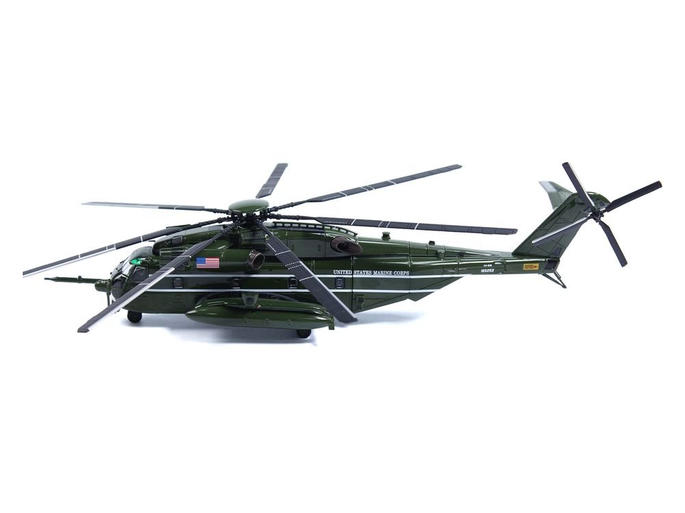 Sikorsky CH-53E Sea Stallion Helicopter #32 "HMX-1 Nighthawks MCAS Quantico VA" United States Marine Corps 1/72 Diecast Model by Panzerkampf view 3
