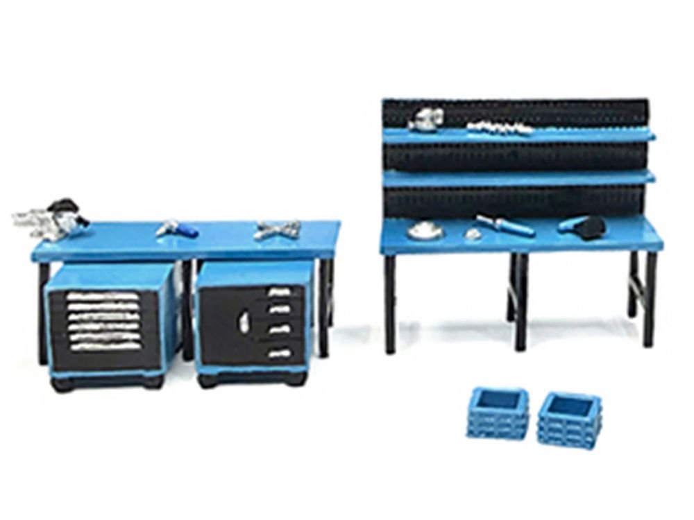 "Metal Tools" Set A Blue of 14 Pieces Limited Edition for 1/64 Scale Models by American Diorama view 2
