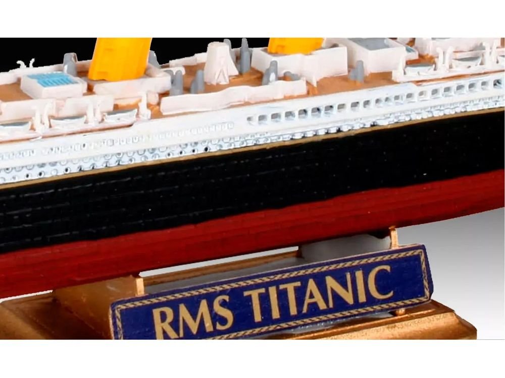 Level 4 Model Kit R.M.S. Titanic All-Included Kit 1/1200 Scale Model by Revell view 4
