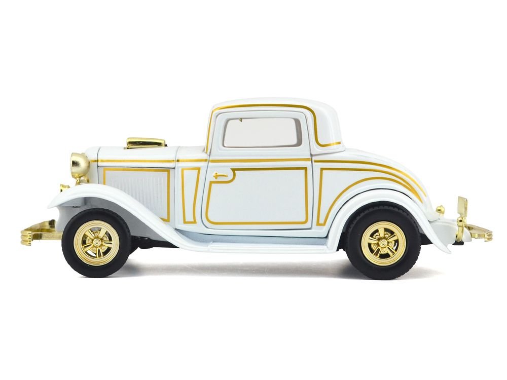 1966 Chevrolet C10 Fleetside Pickup Truck Black "Maxx Design" "Timeless Legends" Series 1/24 Diecast Model Car by Motormax view 2