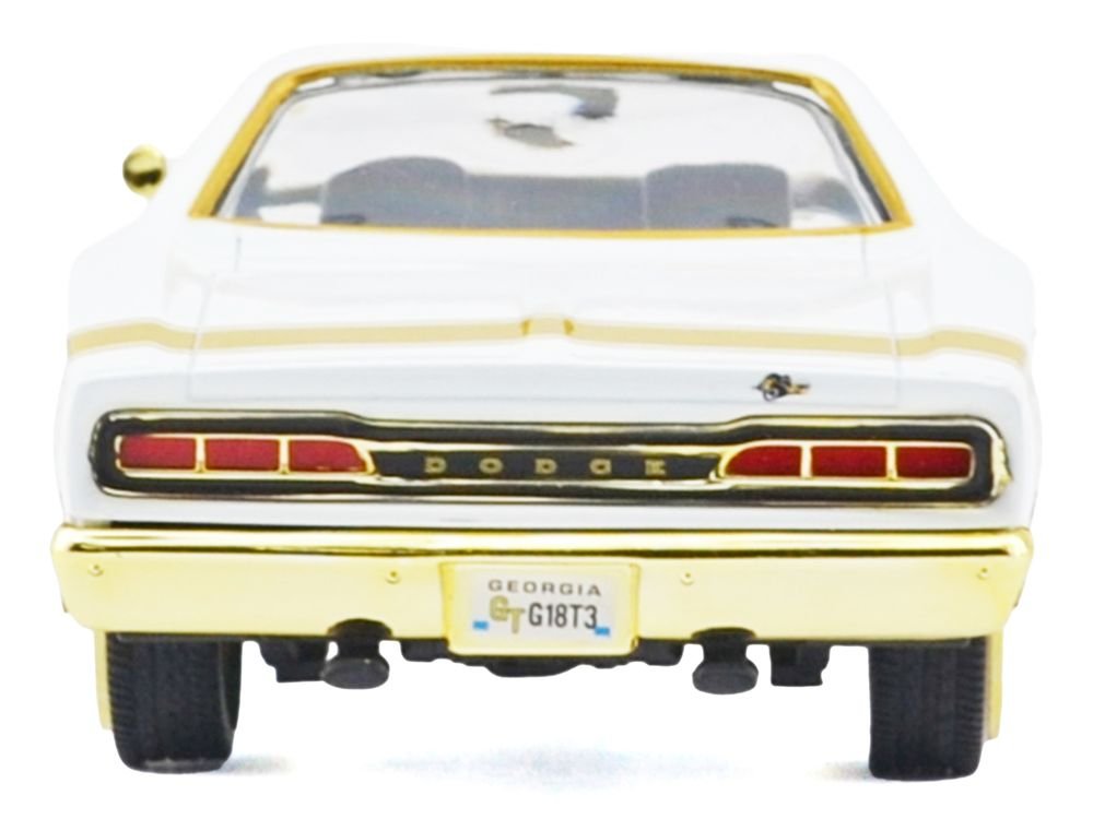 1969 Dodge Coronet Super Bee White Metallic with Gold Accents "Luxe Legends" Series 1/24 Diecast Model Car by Motormax view 3