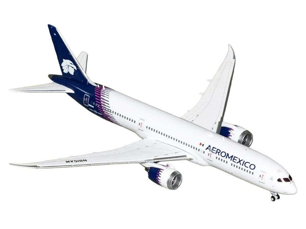 Boeing 787-9 Commercial Aircraft "Aeromexico" (N815AM) White with Blue Tail 1/400 Diecast Model Airplane by GeminiJets view 2