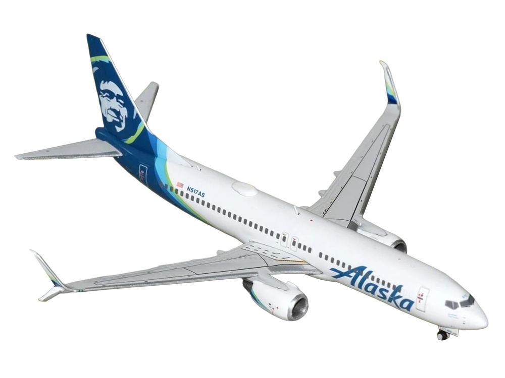 Boeing 737-800 Commercial Aircraft "Alaska Airlines" (N517AS) White with Blue Tail 1/400 Diecast Model Airplane by GeminiJets view 2