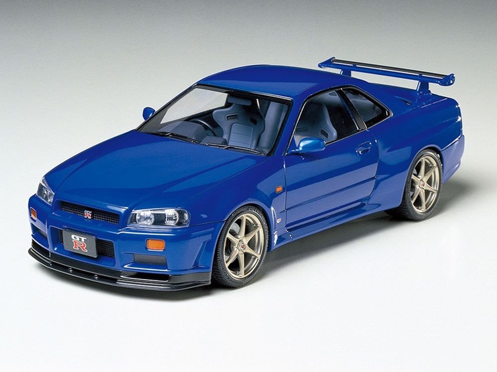 Model Kit Nissan Skyline GT-R V-Spec (R34) 1/24 Scale Model by Tamiya view 2