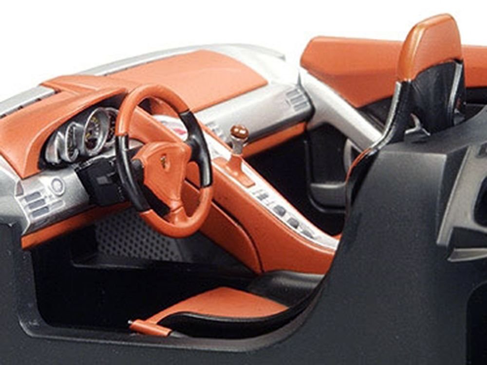 Model Kit Porsche Carrera GT 1/24 Scale Model by Tamiya view 4