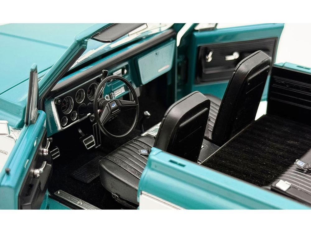 1972 Chevrolet Blazer K/5 "Route 66 100th Anniversary" Green and White with Black Stripes Limited Edition 1/18 Diecast Model Car by ACME view 4