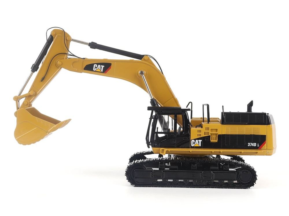 CAT Caterpillar 374D L Hydraulic Excavator Yellow "Core Classics" Series 1/50 Diecast Model by Diecast Masters view 2