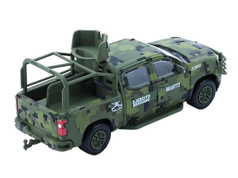 2021 Chevrolet Silverado LT Trail Boss Z71 Truck "Mexican Military" Green Digital Camouflage "Battalion 64" Series 6 1/64 Diecast Model Car by Greenlight view 3