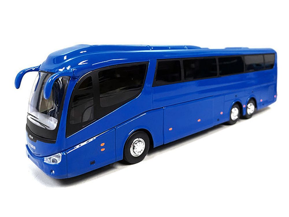 Super Coach Autobus Blue 1/50 Diecast Model by Cararama view 2