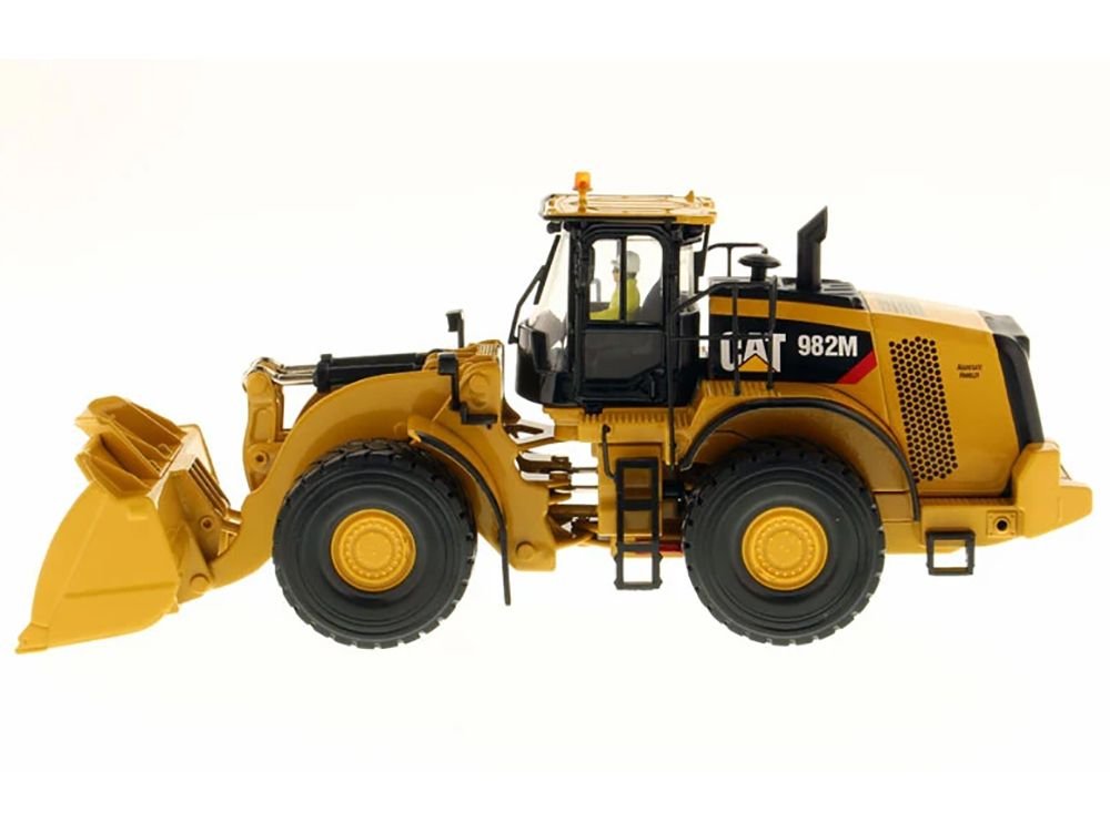 CAT Caterpillar 982M Wheel Loader with Operator "Core Classics Series" 1/50 Diecast Model by Diecast Masters view 3