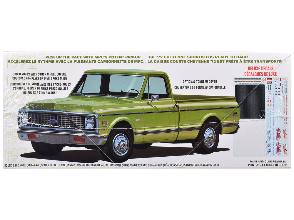 Skill 2 Model Kit 1972 Chevrolet C10 Shortbed Pickup Truck 1/25 Scale Model by MPC view 2