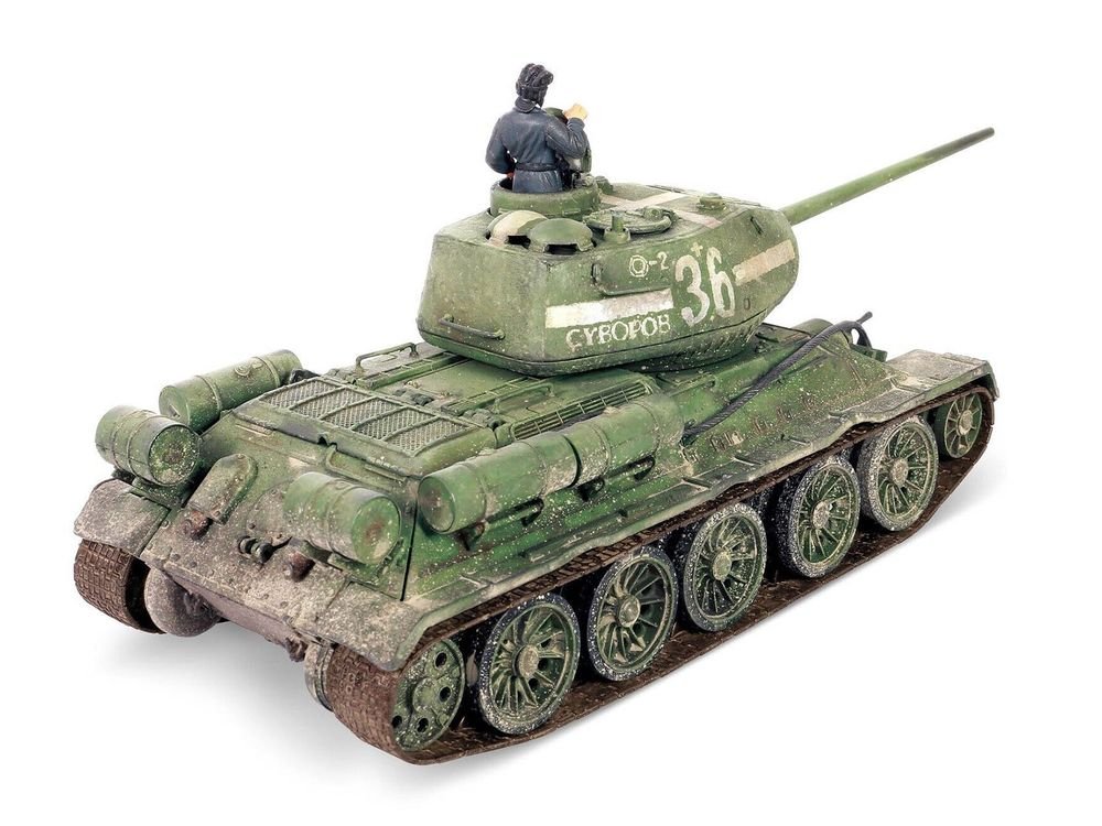 Soviet T-34-85 Medium Tank "55th Guards Tank Bde. 7th Guards Tank Corps Berlin" (1945) Soviet Army "Armored Fighting Vehicle" Series 1/32 Diecast Model by Forces of Valor view 4
