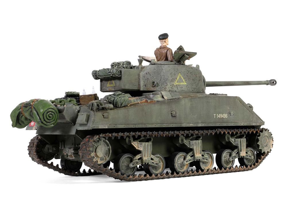 British Sherman Firefly Vc. Tank "8th Armoured Brigade 24th Lancer 13/18th Hussars Normandy" (1944) British Royal Army "Armored Fighting Vehicle" Series 1/32 Diecast Model by Forces of Valor view 2