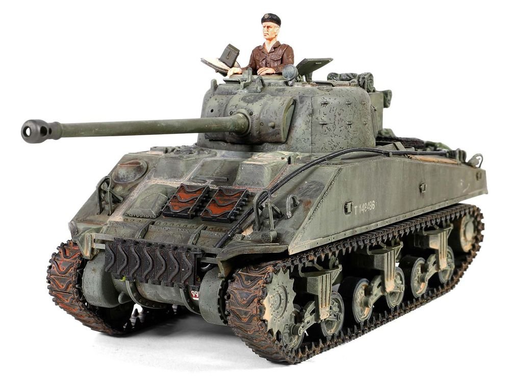 British Sherman Firefly Vc. Tank "8th Armoured Brigade 24th Lancer 13/18th Hussars Normandy" (1944) British Royal Army "Armored Fighting Vehicle" Series 1/32 Diecast Model by Forces of Valor view 3