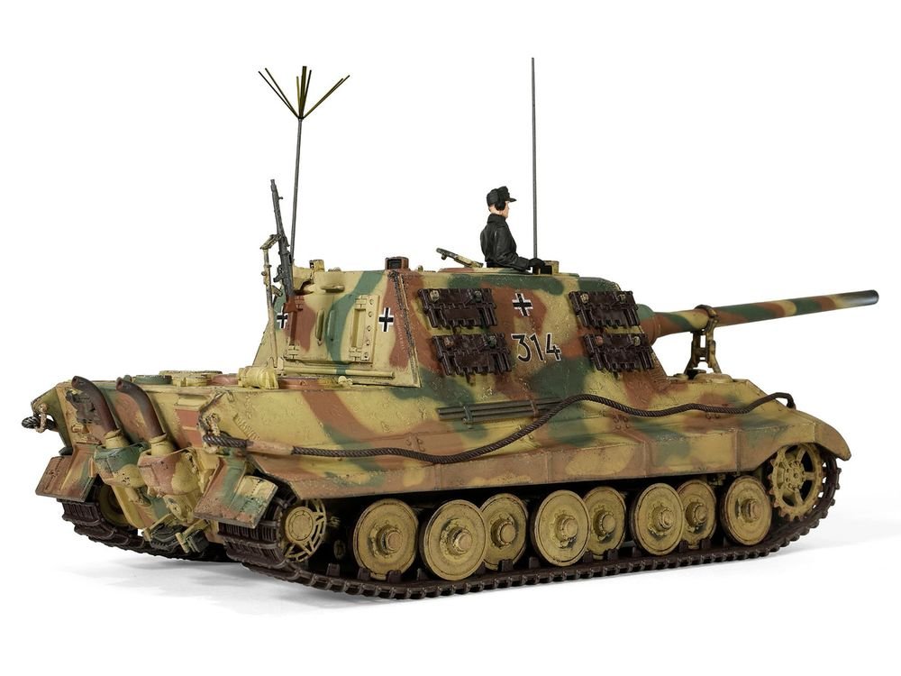 German Sd.Kfz.186 Panzerjager Tiger Ausf. B Tank "JagdTiger (Porsche suspension) 3.Kompanie / schwere Panzerjager Abteilung 653 No.314" (1945) German Army "Armored Fighting Vehicle" Series 1/32 Diecast Model by Forces of Valor view 4
