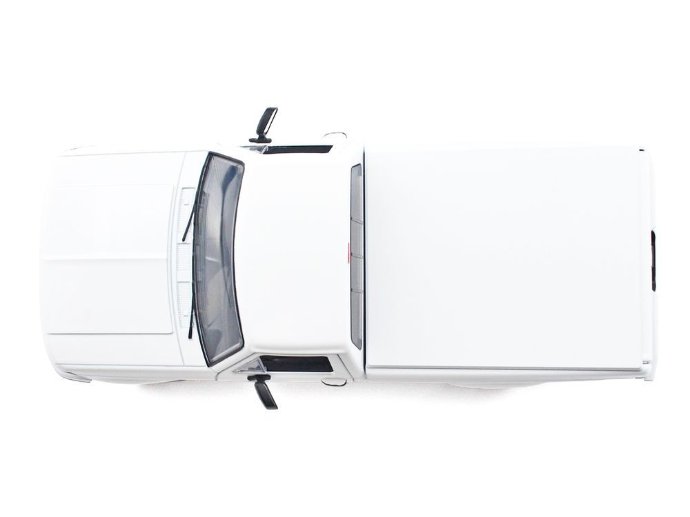 1993 Ford F-150 SVT Lightning Pickup Truck White "Maxx Design" Series 1/24 Diecast Model Car by Motormax view 5
