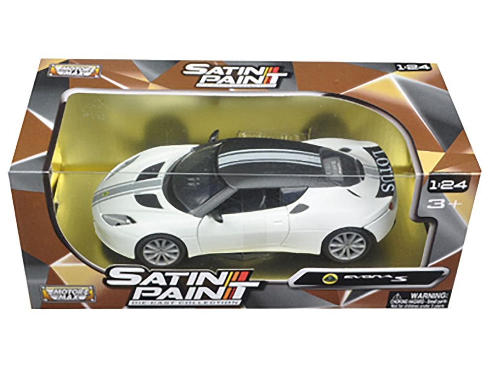 Lotus Evora S Matt White with Black Top and Gray Stripes "Satin Paint" Series 1/24 Diecast Model Car by Motormax view 3