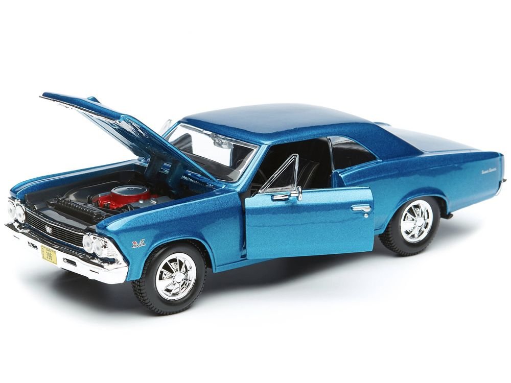 1966 Chevrolet Chevelle SS 396 Blue Metallic 1/24 Diecast Model Car by Maisto view 3