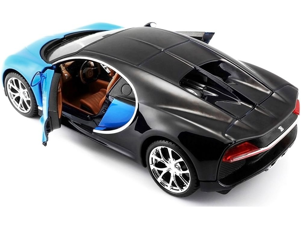 Bugatti Chiron Blue and Dark Blue 1/24 Diecast Model Car by Maisto view 3