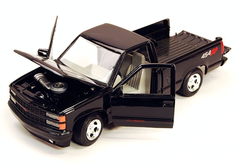 1992 Chevrolet 454 SS Pickup Truck Black 1/24 Diecast Model Car by Motormax view 2