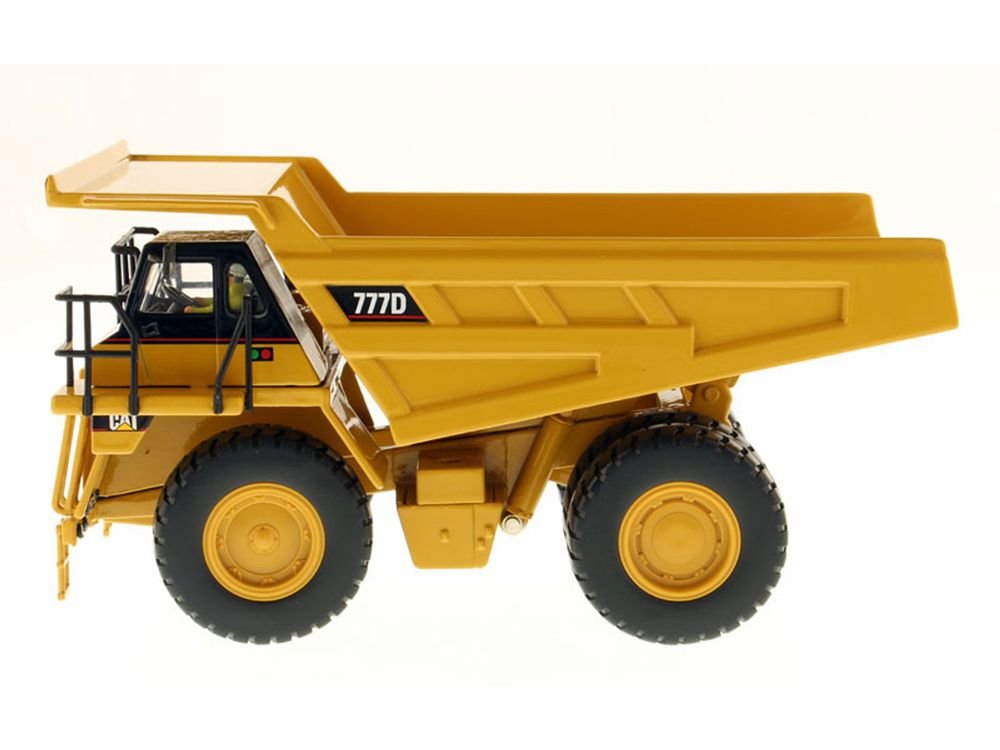 CAT Caterpillar 777D Off Highway Dump Truck with Operator "Core Classics Series" 1/50 Diecast Model by Diecast Masters view 2