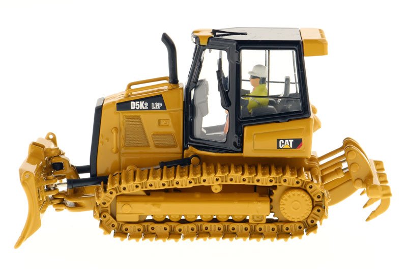 CAT Caterpillar D5K2 LGP Track Type Tractor Dozer with Ripper and Operator "High Line" Series 1/50 Diecast Model by Diecast Masters view 2
