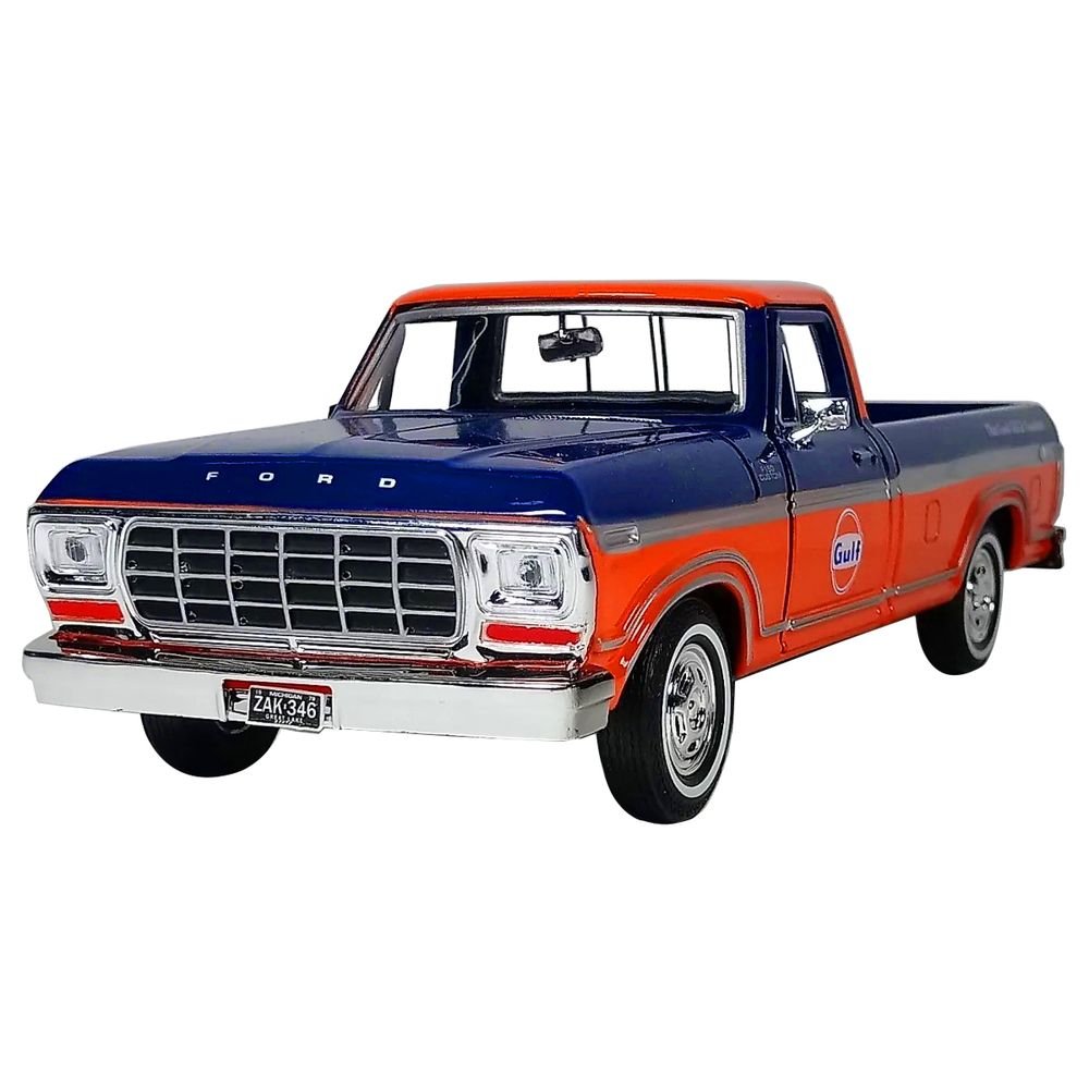 1979 Ford F-150 Custom Pickup Truck "Gulf" Dark Blue and Orange 1/24 Diecast Model Car by Motormax view 2