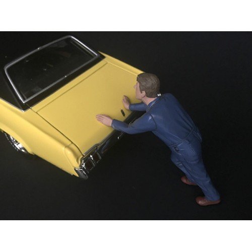 Mechanic Darwin Pushing a Car Figurine for 1/24 Scale Models by American Diorama view 2