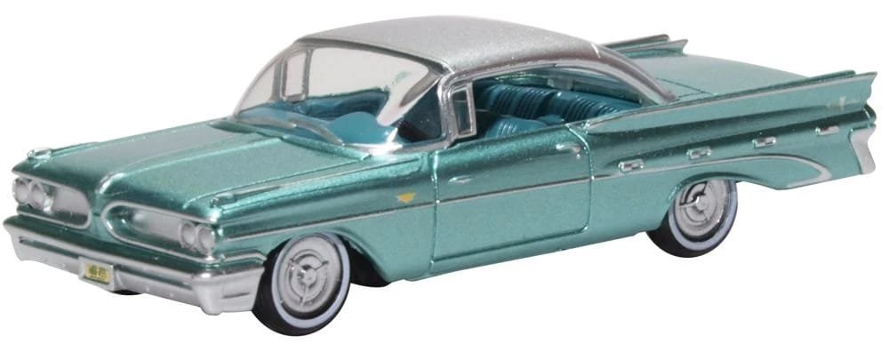 1959 Pontiac Bonneville Coupe Seaspray Green with Silver Top 1/87 (HO) Scale Diecast Model Car by Oxford Diecast view 2