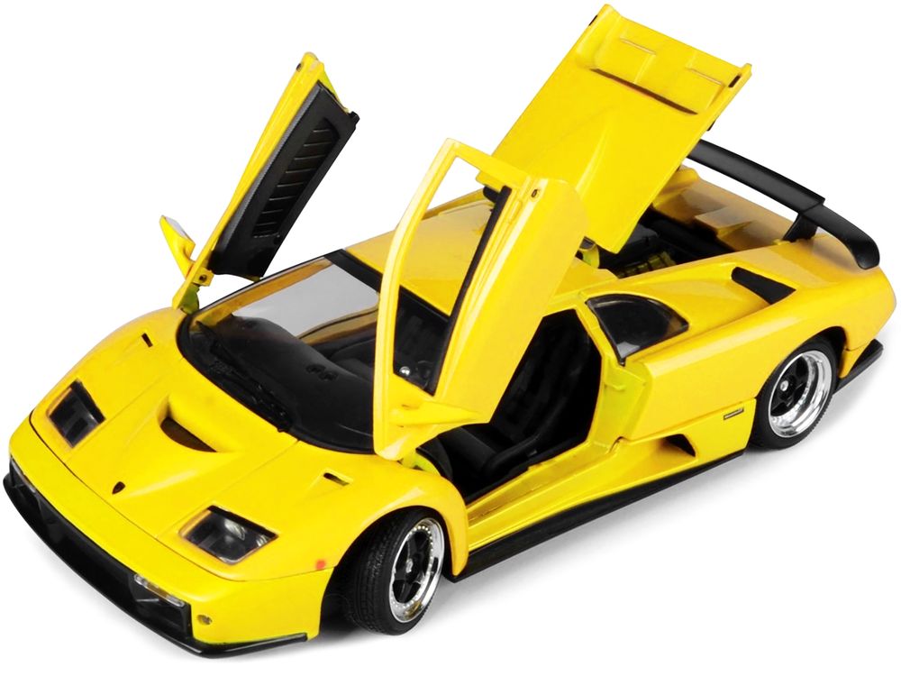 Lamborghini Diablo GT Yellow 1/18 Diecast Model Car by Motormax view 3