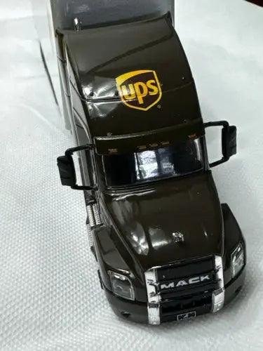 United Parcel Service (UPS). Tractor-Trailer 18 wheeler- 1:64 scale view 4